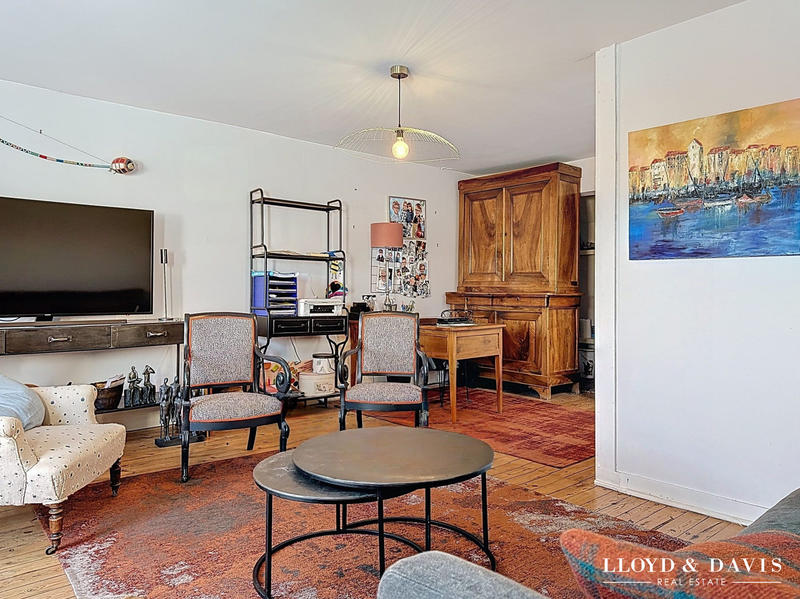 Maison - 185 m² - 6 pièces