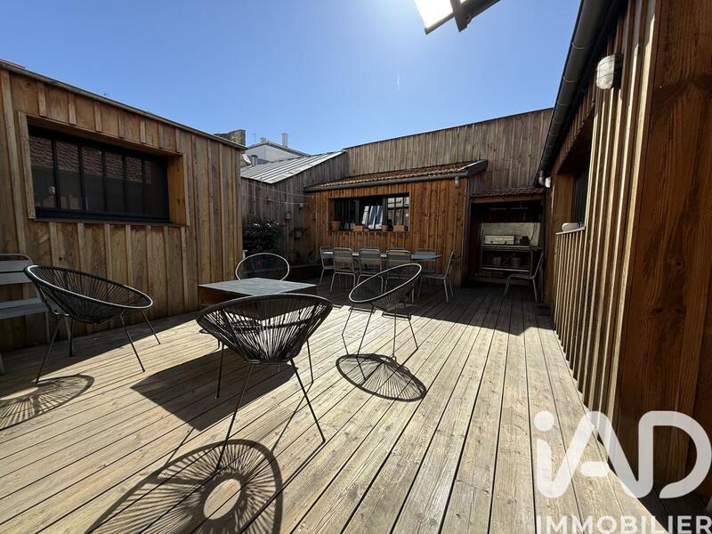 Maison de ville - 153 m² - 6 pièces