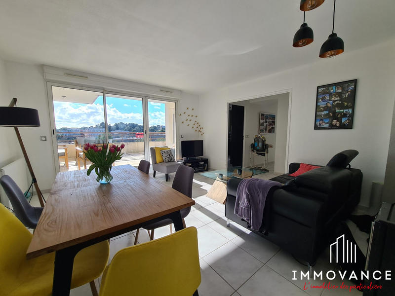 Appartement - 70 m² - 3 pièces