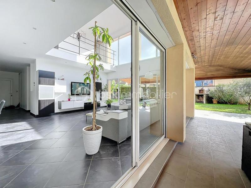 Maison d'architecte - 149 m² - 5 pièces