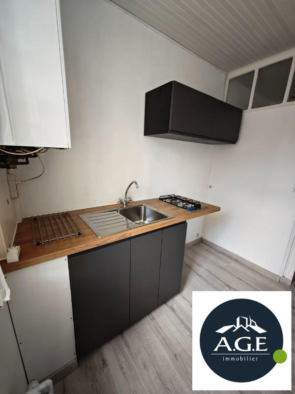 Immeuble - 275 m² - 9 pièces