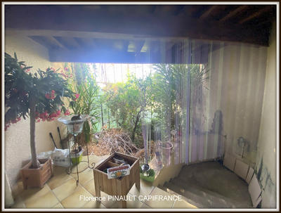 Maison - 225 m² - 8 pièces