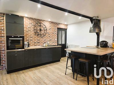 Maison de ville - 130 m² - 7 pièces