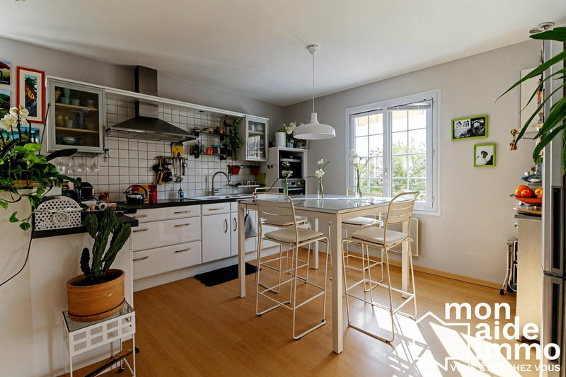 Maison - 88 m² - 3 pièces