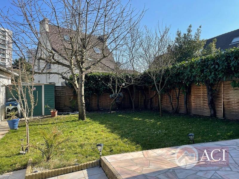 Maison - 125 m² - 6 pièces