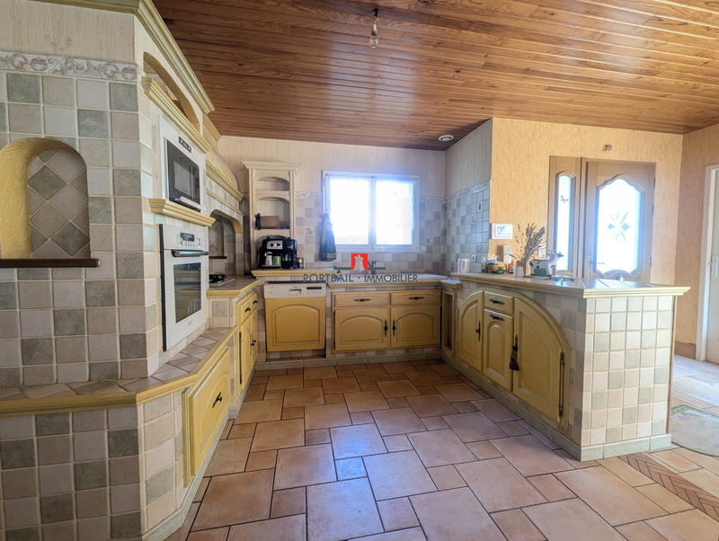 Maison - 174 m² - 6 pièces