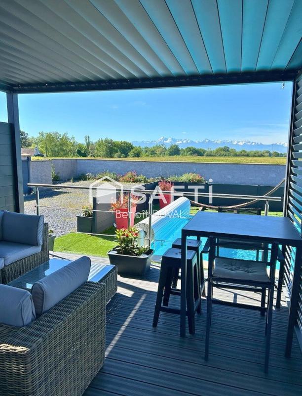 Maison - 186 m² - 8 pièces