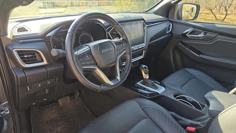 Isuzu d-max Simple Cabine 1.9 Ddi 164 4wd Bva10 N60 - Automatique Entretien constructeur