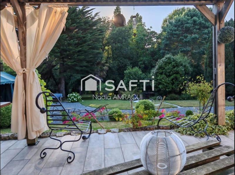 Maison - 160 m² - 6 pièces