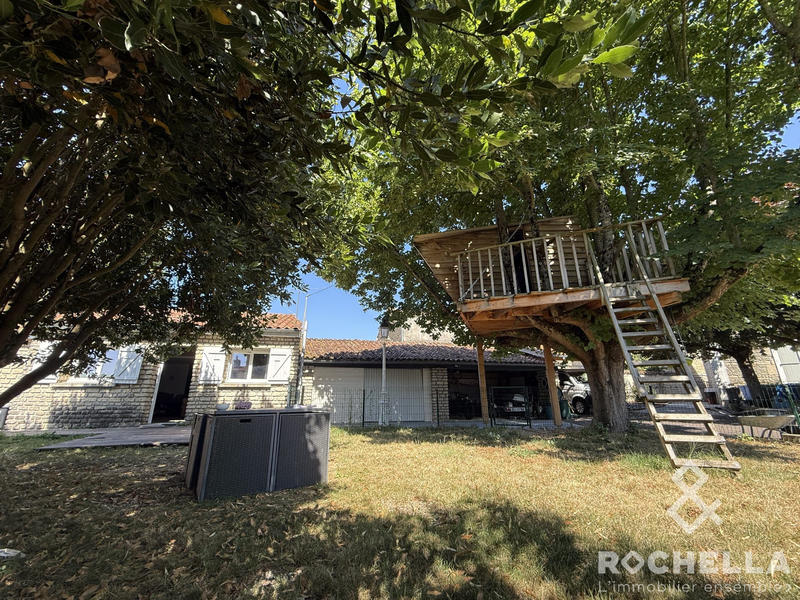 Maison ancienne - 210 m² - 9 pièces