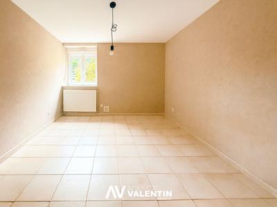 Appartement - 77 m² - 2 pièces