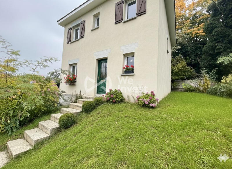 Maison - 90 m² - 1 pièce