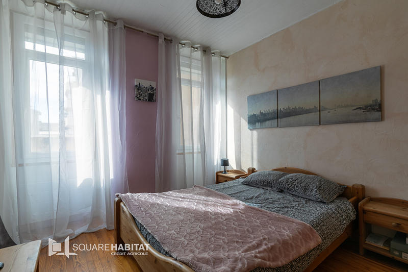 Appartement - 84 m² - 4 pièces