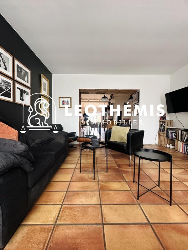 Maison - 184 m² - 5 pièces