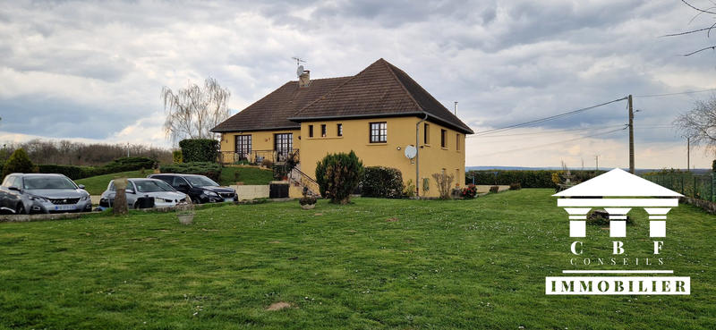 Maison - 289 m² - 11 pièces