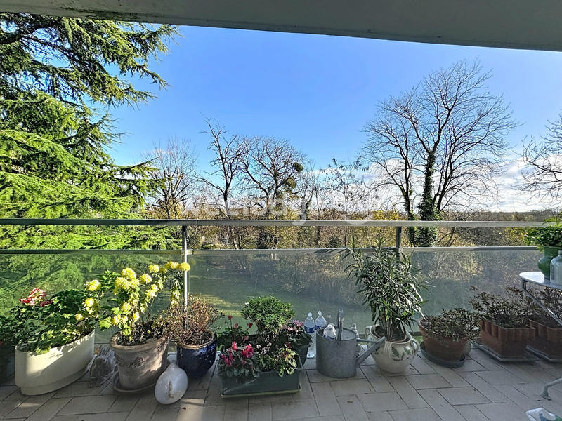 Appartement - 95 m² - 5 pièces