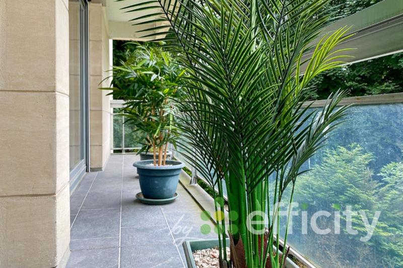 Appartement - 94 m² - 4 pièces