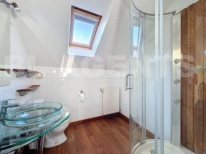 Maison - 146 m² - 6 pièces