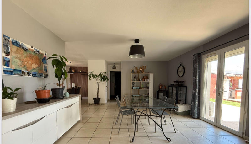 Villa - 121 m² - 6 pièces