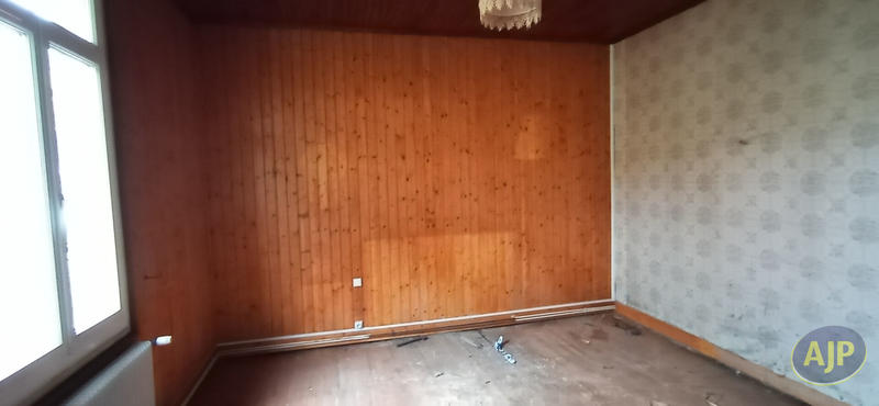 Maison - 60 m² - 4 pièces