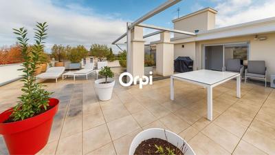 Penthouse - 98 m² - 4 pièces