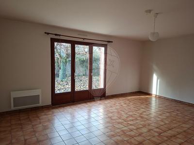 Maison - 98 m² - 5 pièces