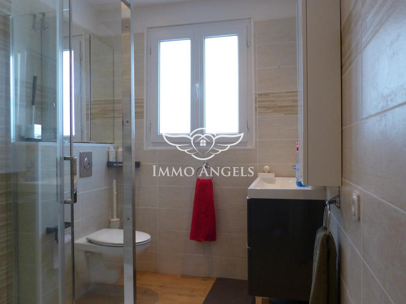 Maison - 171 m² - 7 pièces