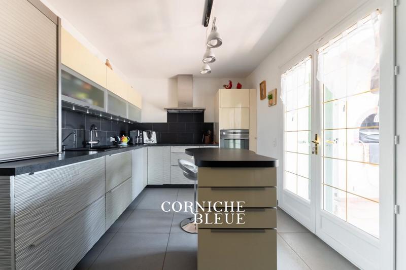 Villa - 168 m² - 3 pièces