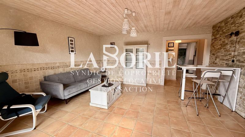 Appartement - 84 m² - 4 pièces