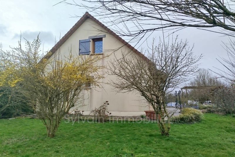 Maison - 115 m² - 5 pièces