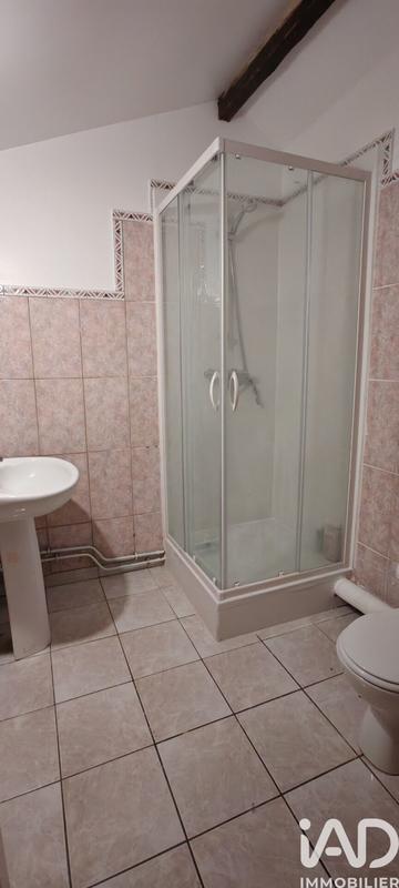 Appartement - 80 m² - 6 pièces