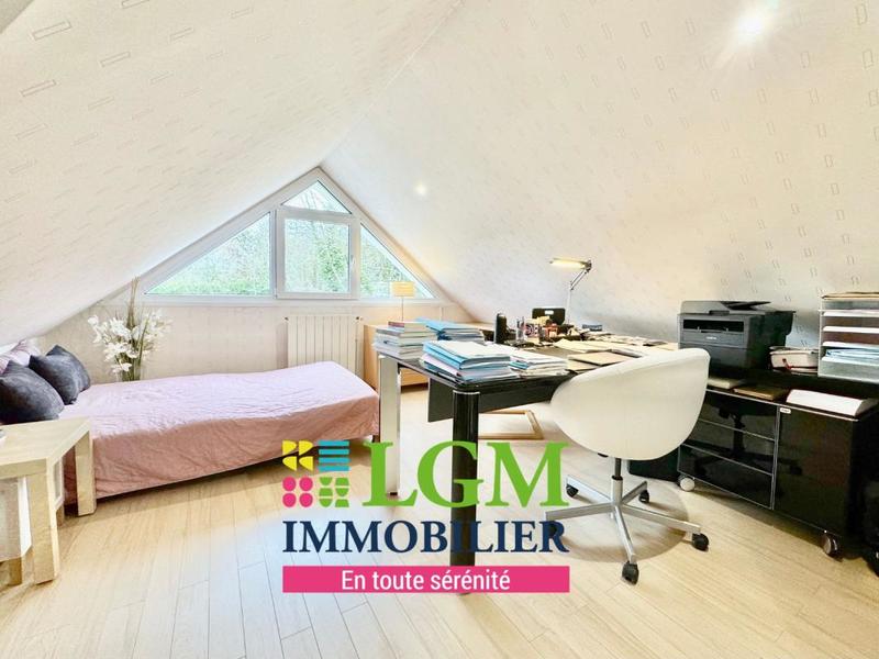 Maison - 200 m² - 5 pièces