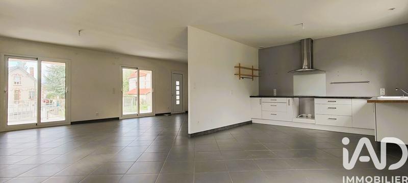 Maison - 120 m² - 5 pièces