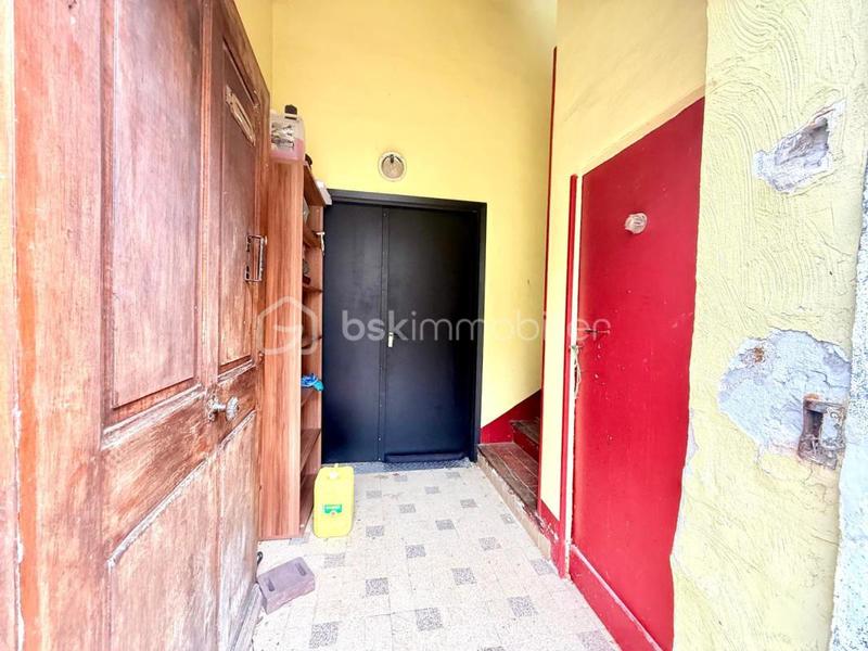 Villa - 225 m² - 8 pièces