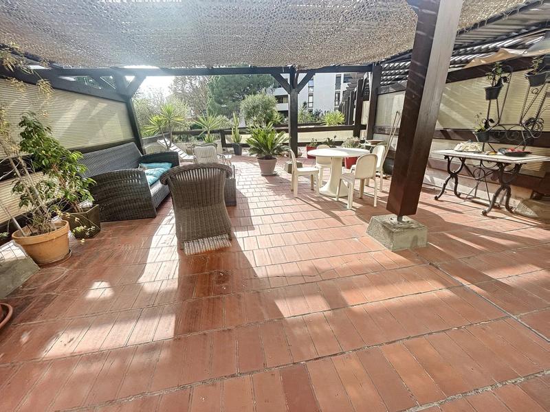 Appartement - 85 m² - 3 pièces