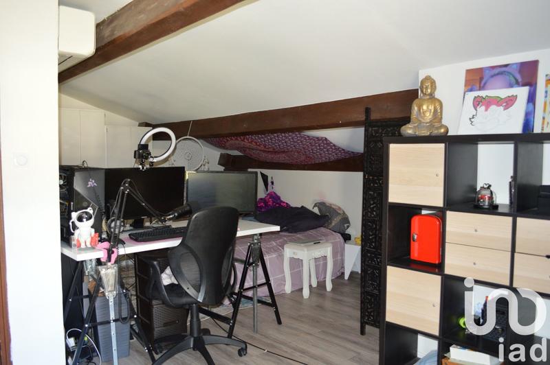 Maison - 330 m² - 11 pièces