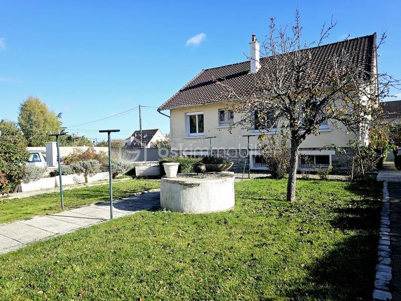 Maison traditionnelle - 125 m² - 5 pièces