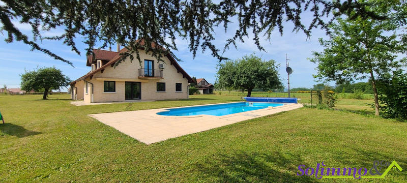 Villa - 212 m² - 5 pièces