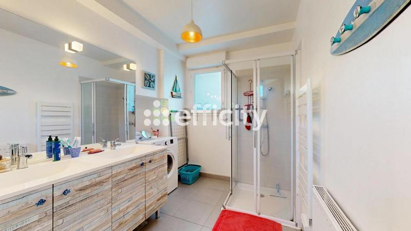 Maison - 82 m² - 4 pièces