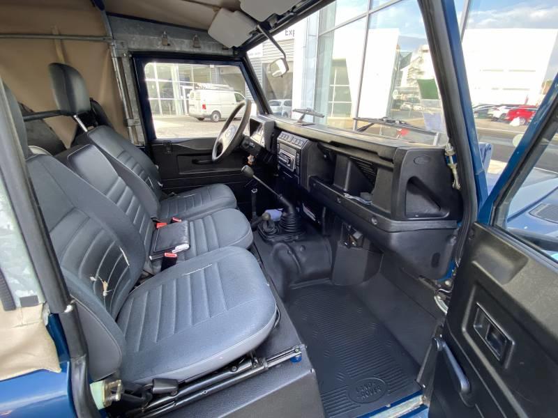 Land Rover Defender (30) 90 Mark IV Td5 Soft Top E