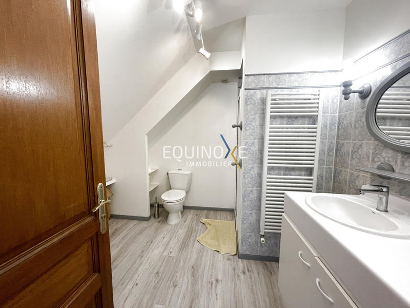 Villa - 188 m² - 9 pièces