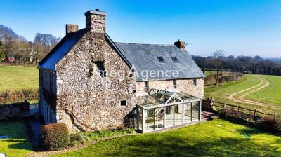 Maison - 190 m² - 6 pièces