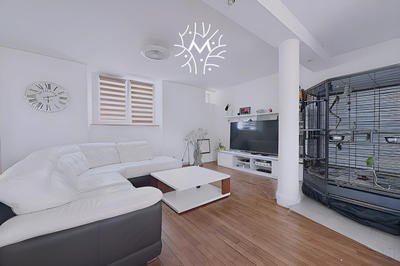 Appartement - 89 m² - 3 pièces