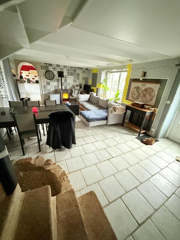 Maison en pierre - 124 m² - 6 pièces