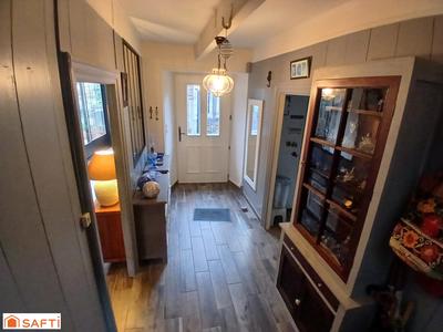 Maison - 149 m² - 8 pièces