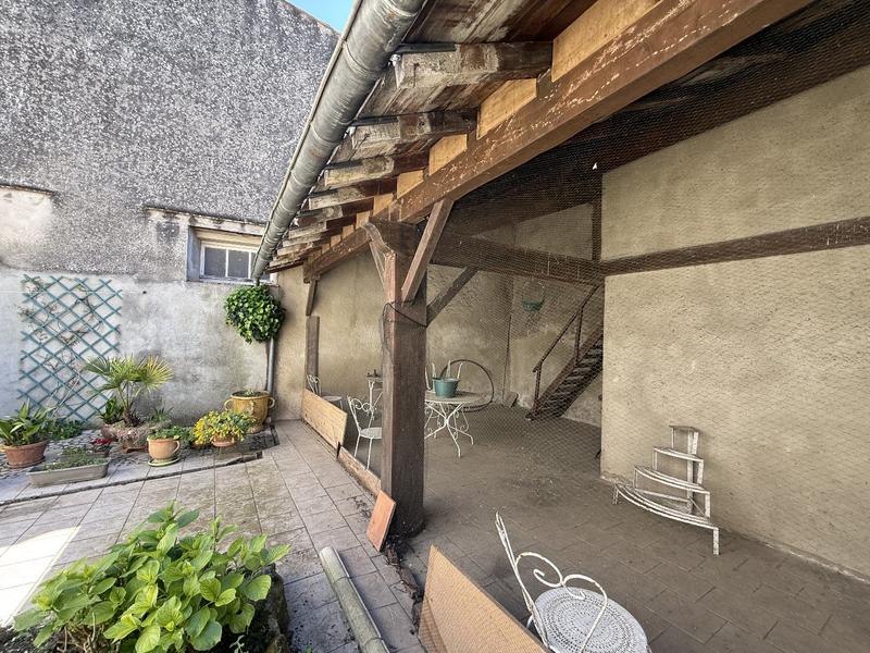 Maison de ville - 225 m² - 8 pièces