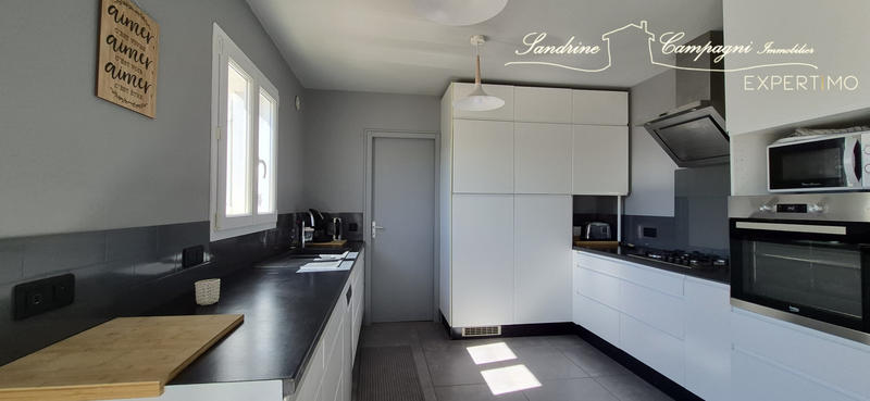 Maison - 105 m² - 4 pièces