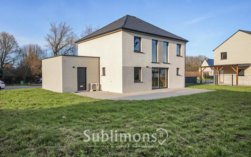 Maison traditionnelle - 136 m² - 6 pièces