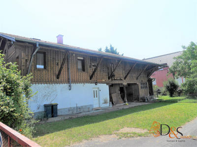 Maison - 200 m² - 8 pièces