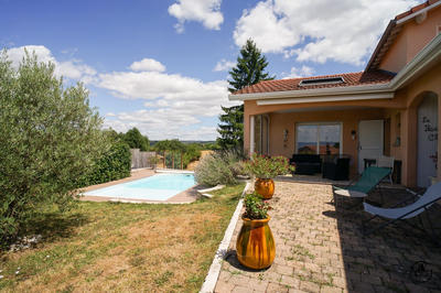 Maison - 130 m² - 6 pièces